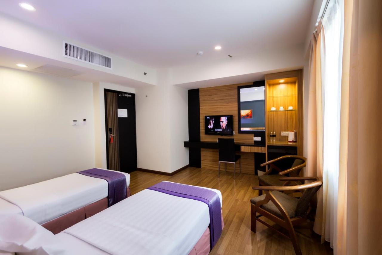 Mariner Hotel Labuan Exterior foto